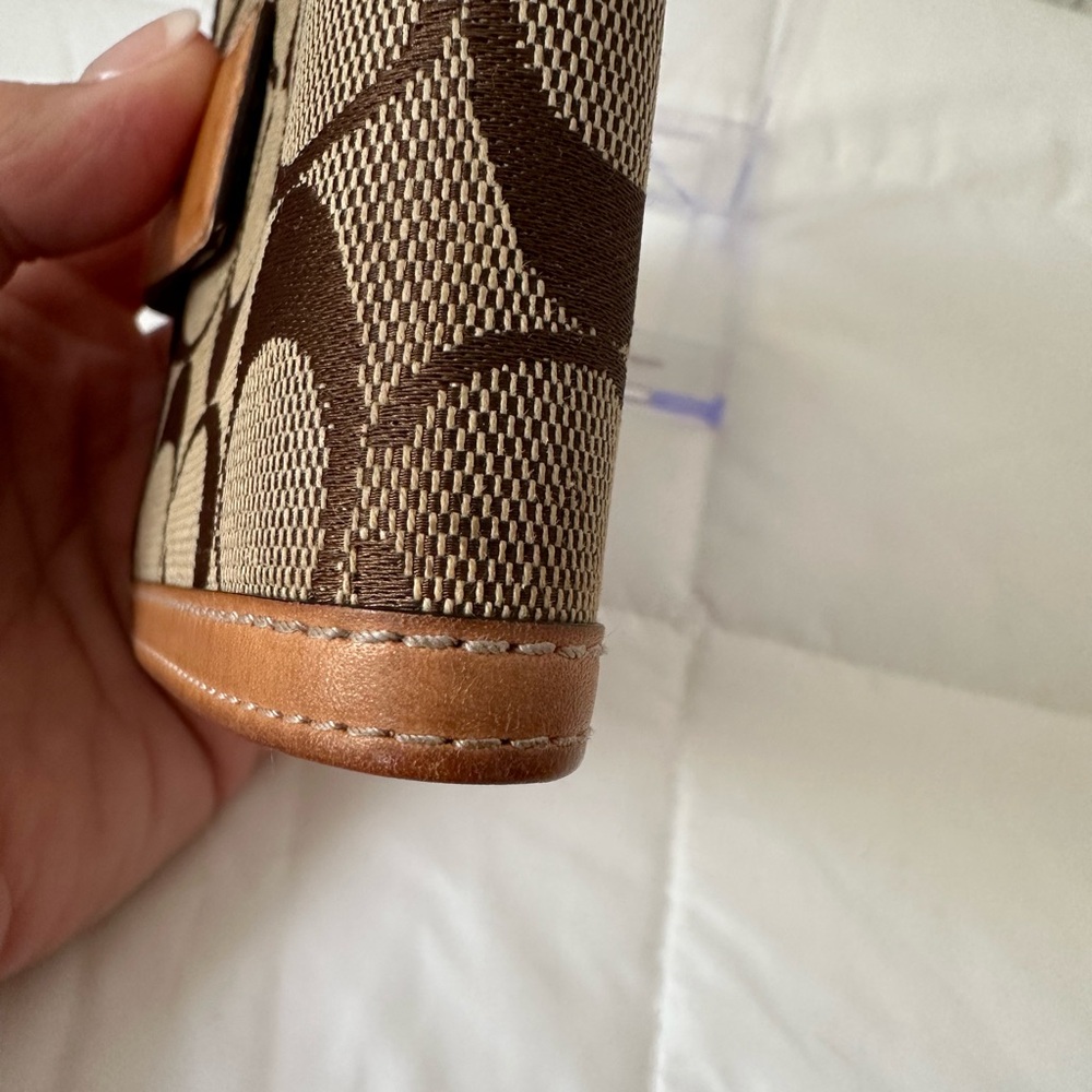 Coach Signature Brown and Tan Wallet - Picture 4 of 16